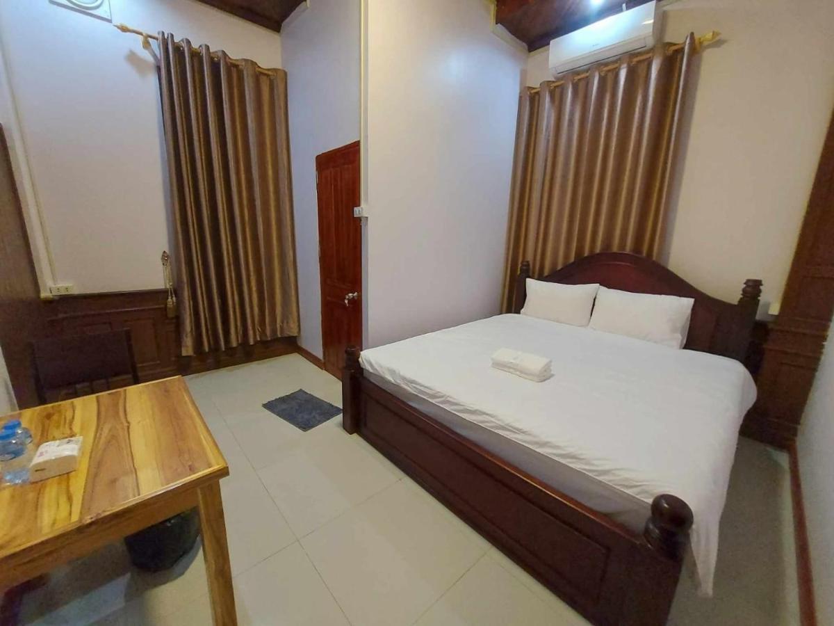 Inthavong Hotel/Guest House Vang Vieng Exterior photo